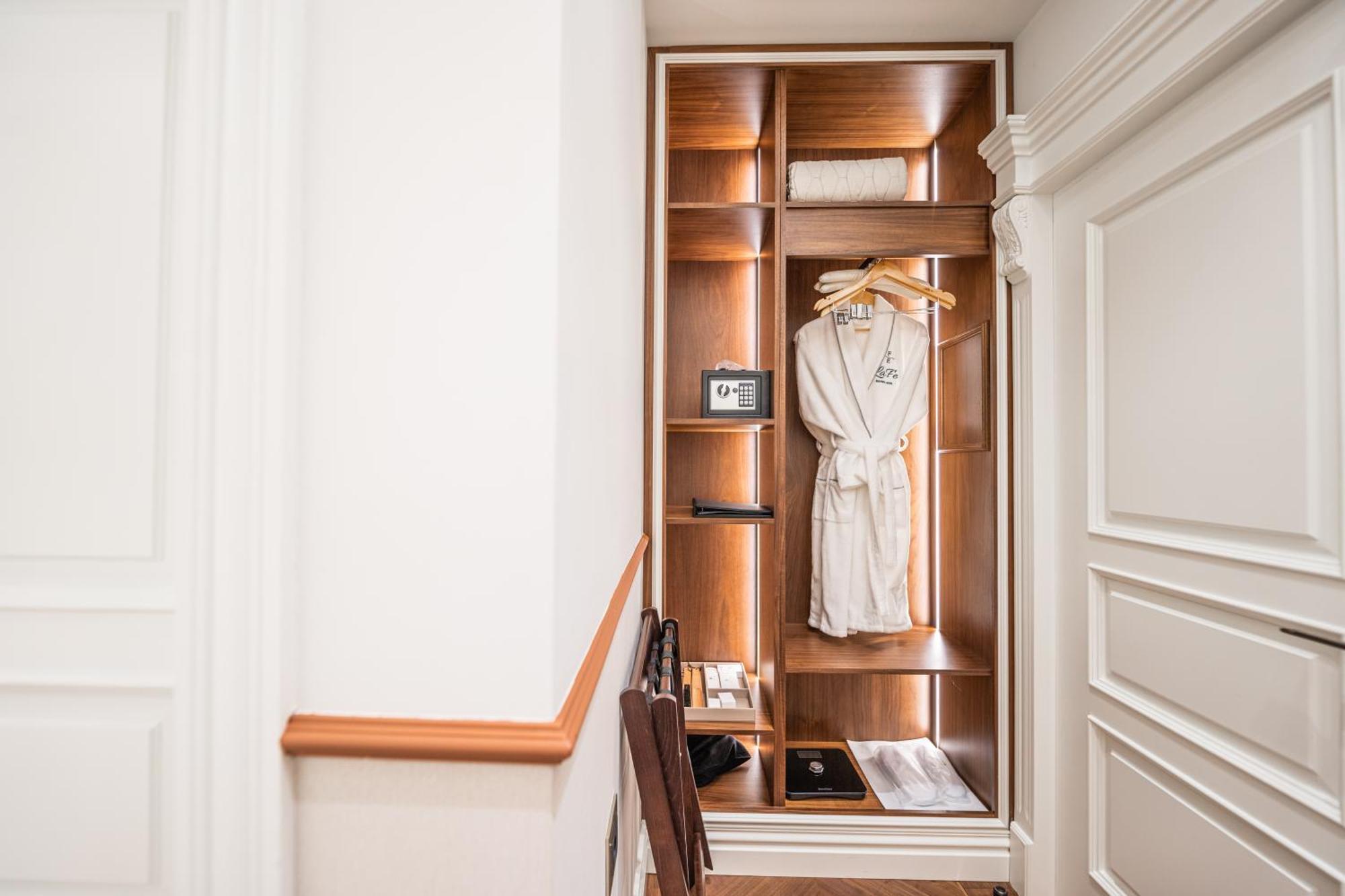 La Fe Boutique Hotel Sarandë 外观 照片
